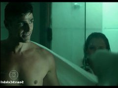 В бане видео частное женщина мульт сиськи копилка